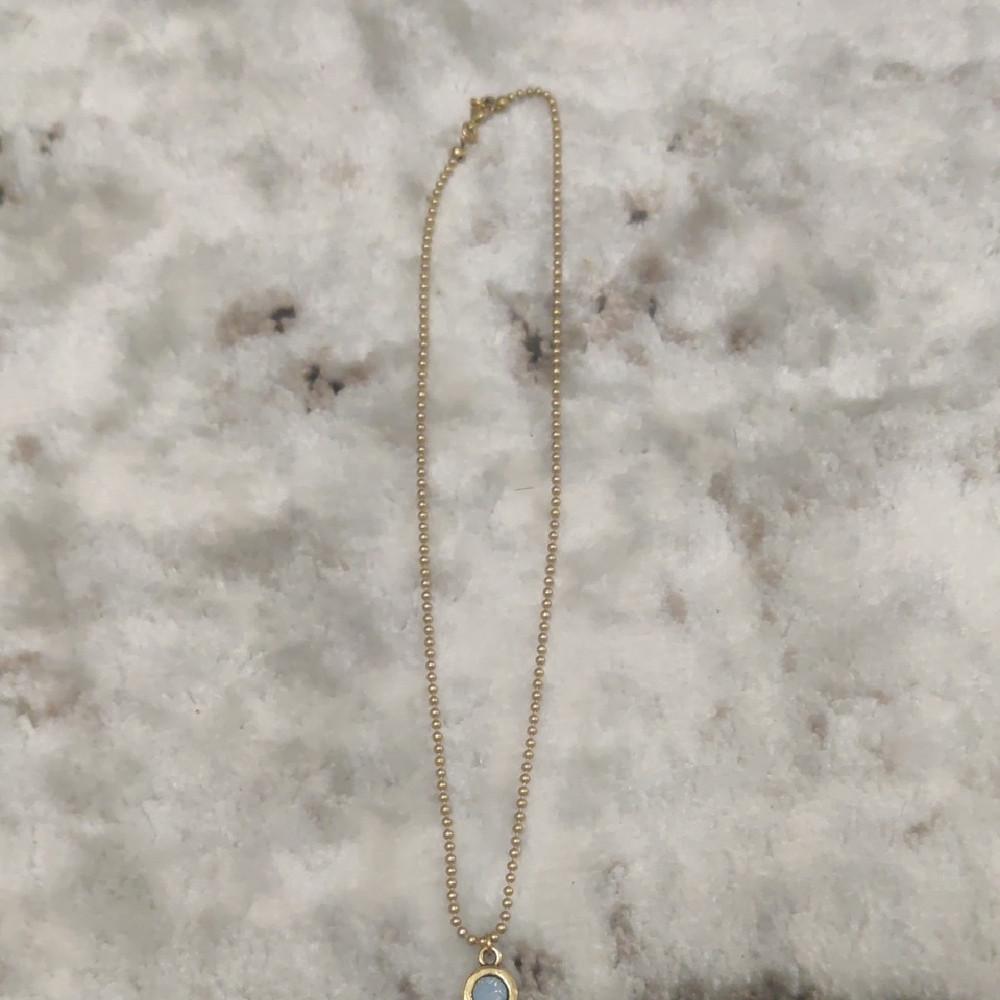 Elegant Gold Necklace